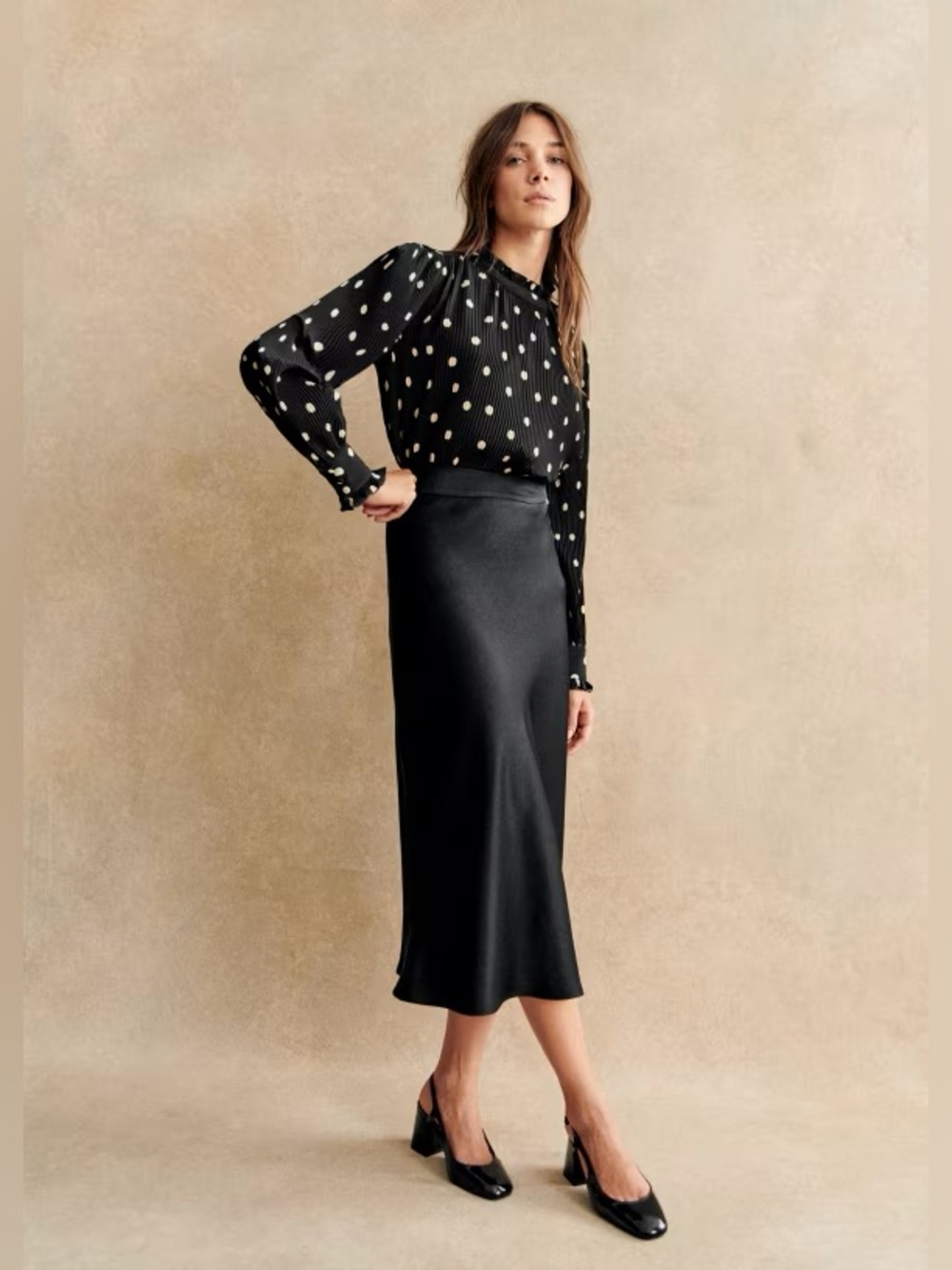Sezane Rosalinda Polka Dot Pleated Blouse - Black/Cream in Size 44/12